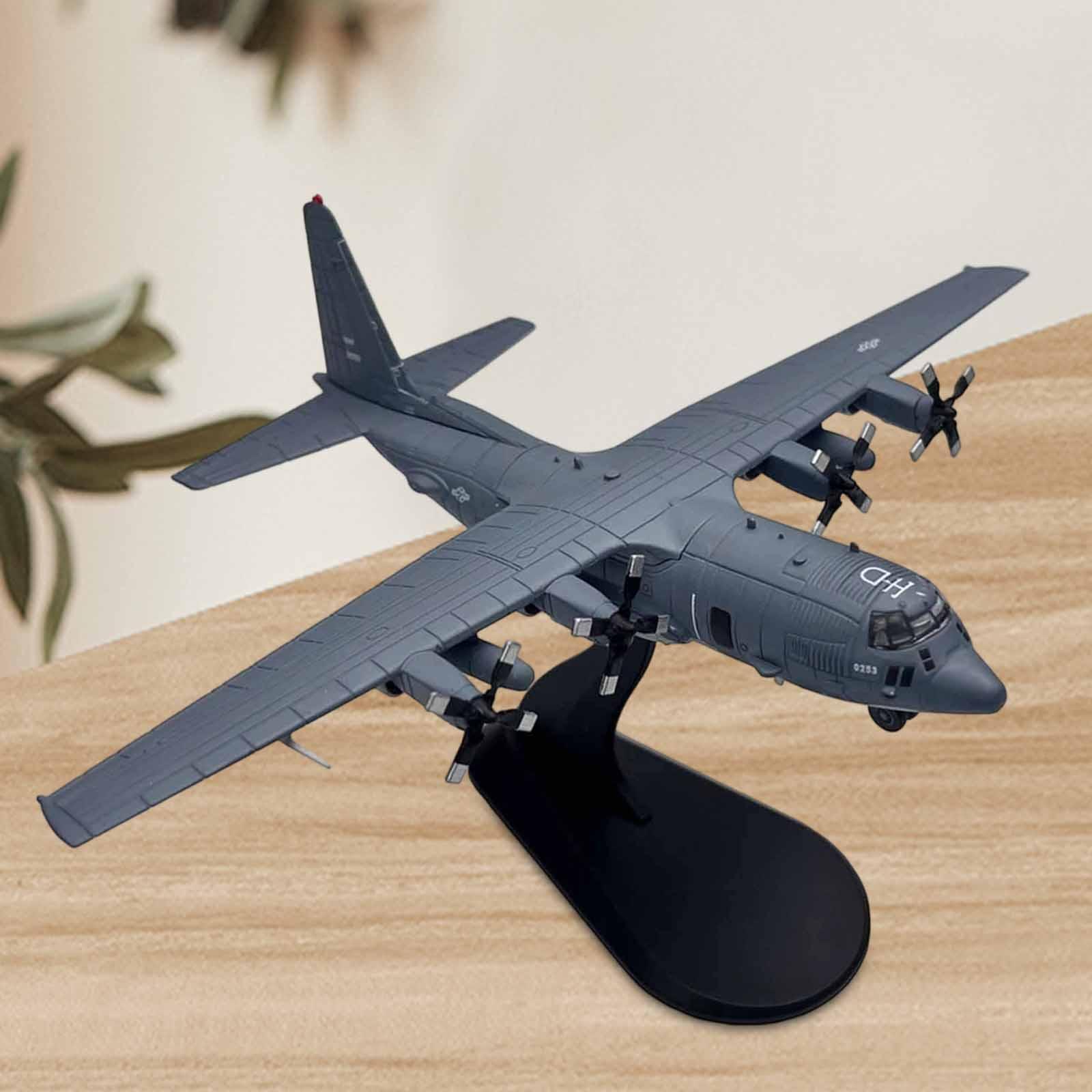 1/200 -130U 戦闘機レプリカ ダイキャスト航空機  - Model Airplane Plastic のレビューと価格